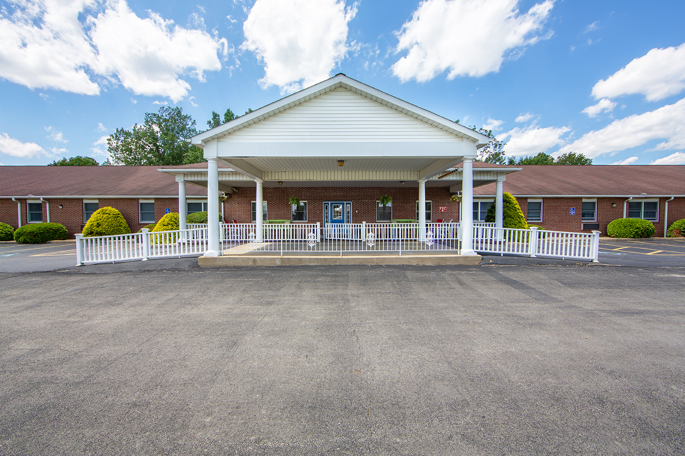 Updated GRACE WOODS NILES ASSISTED LIVING 2020 Details Seniorly