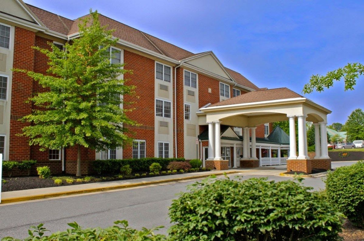 Arbor Terrace Senior Living - Price starting at $2,700/mo | Seniorly