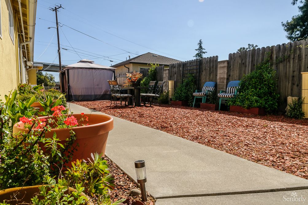 Blossom Garden Senior Home Pricing, Photos and Floor Plans in Hayward, CA Seniorly