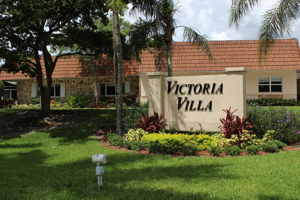 Victoria Gardens, Senior Living Community Assisted Living in Riviera  Beach, FL