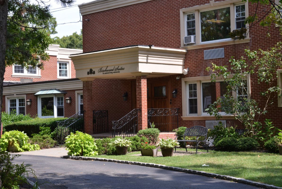 Birchwood Suites Pricing, Photos and Floor Plans in East Northport