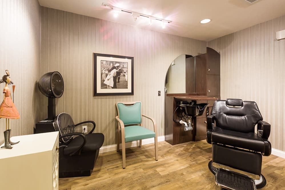 Dougherty Ferry Assisted Living and Memory Care Pricing, Photos and