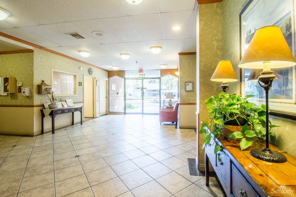 Evergreen Retirement Pricing, Photos and Floor Plans in Burbank, CA