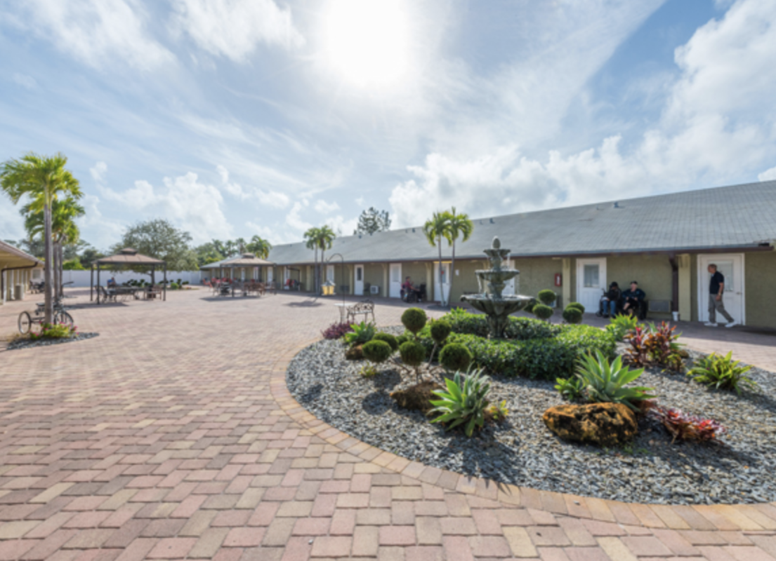 colonial-assisted-living-at-boynton-beach-pricing-photos-and-floor