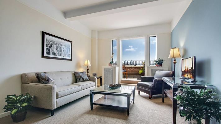 The 7 Best Luxury Senior Living Communities in New York City | Seniorly