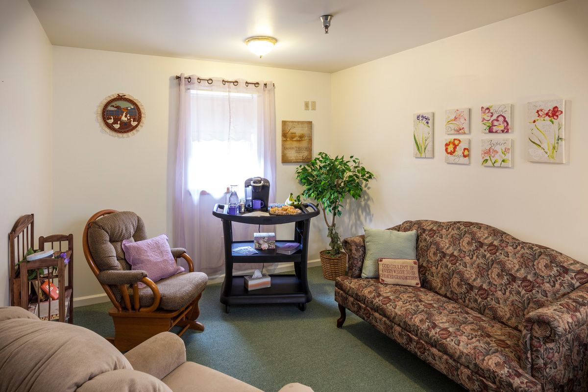 Walnut Ridge Memory Care Pricing, Photos and Floor Plans in Greensburg, PA Seniorly