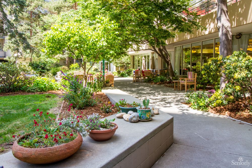 Piedmont senior singles california HomeSnacks: Bite-sized Information About Where You Live - HomeSnacks