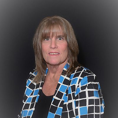 Maureen%20Walker%204x4_sd.jpg